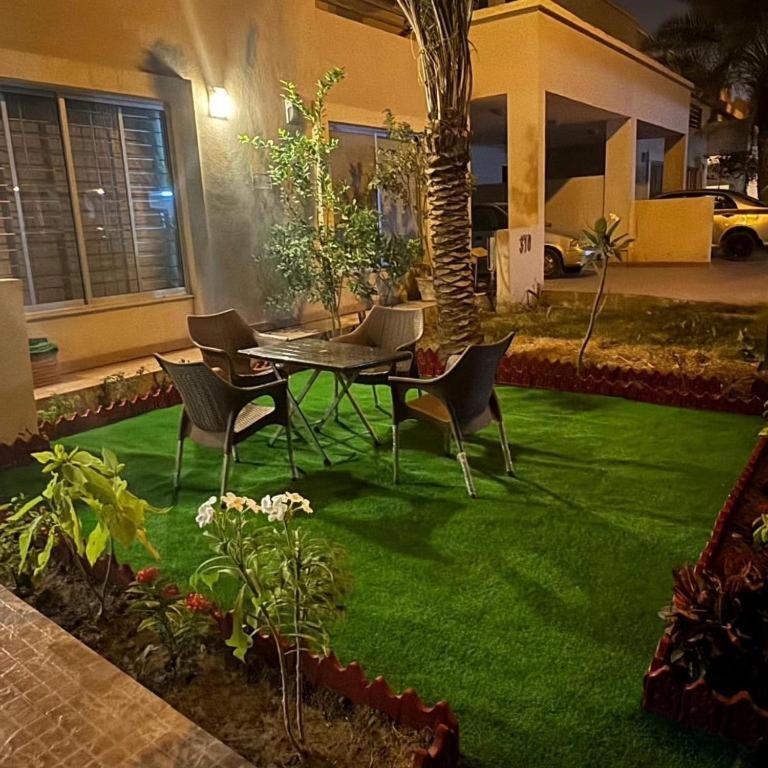 Thomas Guest House Islamabad Exteriör bild